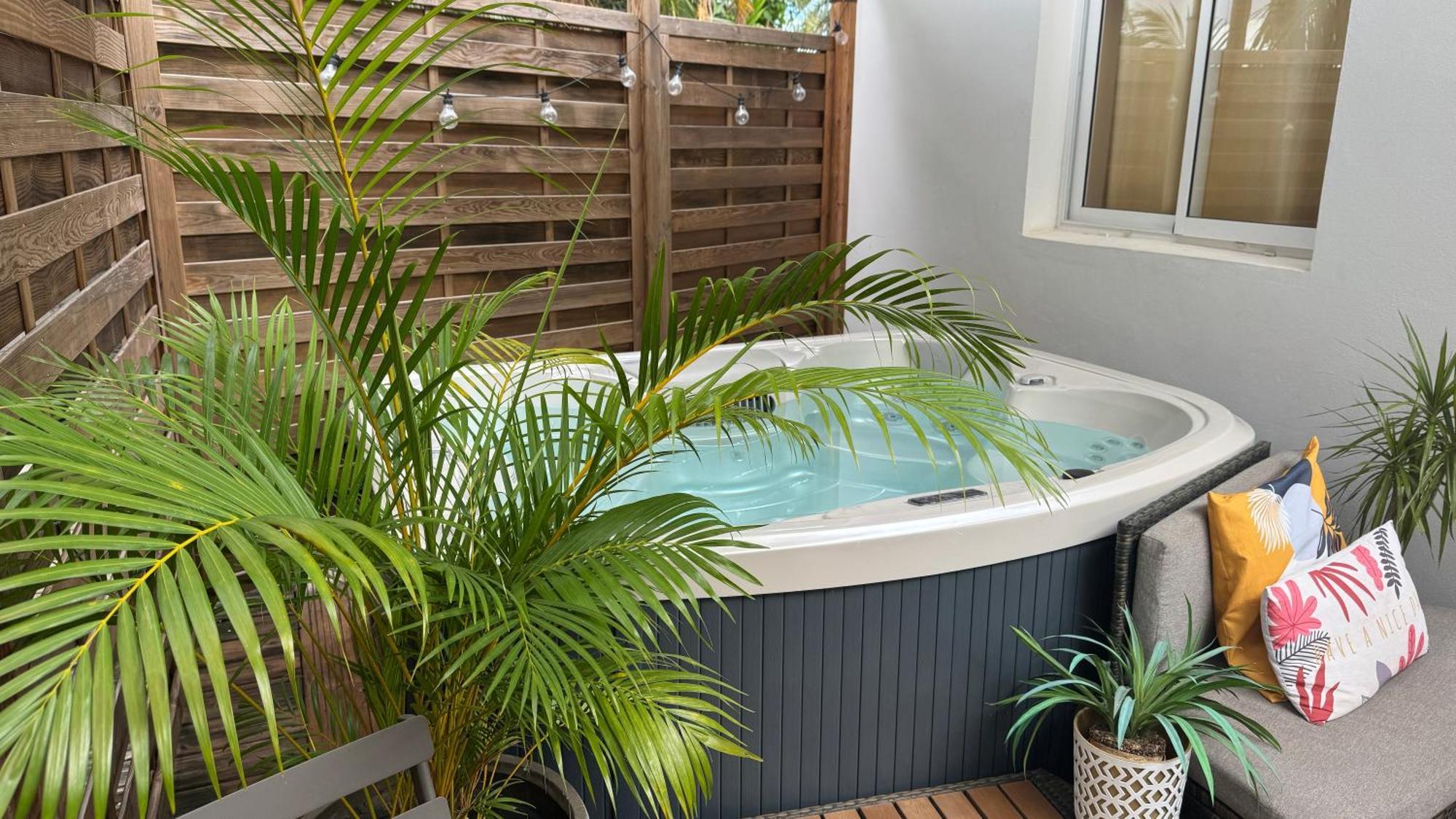 Le Plumeria - T1 Avec Un Spa Privatif Saint-Denis Exterior photo