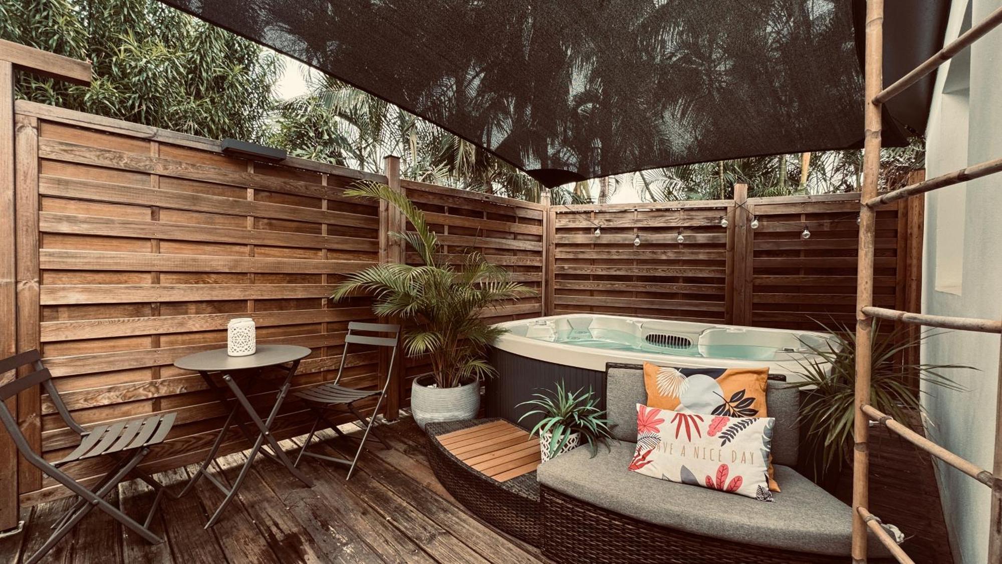 Le Plumeria - T1 Avec Un Spa Privatif Saint-Denis Exterior photo
